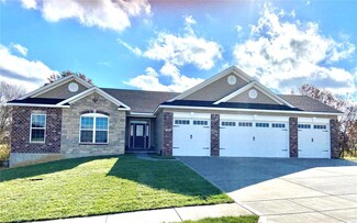 124 River Rock Dr, Saint Paul, MO 63366