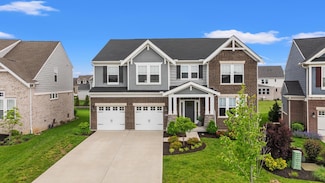 2706 White Pine Dr, Villa Hills, KY 41017