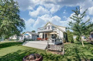 9852 N Lincoln Rd, Syracuse, IN 46567