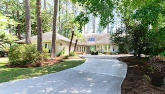 7 Whispering Pines Ct, Hilton Head Island, SC 29926