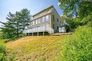 230 Capisic St, Portland, ME 04102