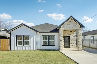 3853 Stalcup Rd, Fort Worth, TX 76119