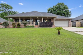 13239 Tyler Ln, Gulfport, MS 39503