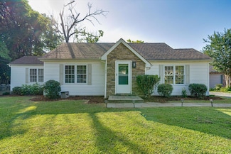 3305 Redding Rd, Chattanooga, TN 37415