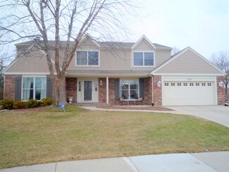 1125 Trevor Cir, Libertyville, IL 60048