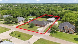 2521 Trail Tree Ct, Burleson, TX 76028