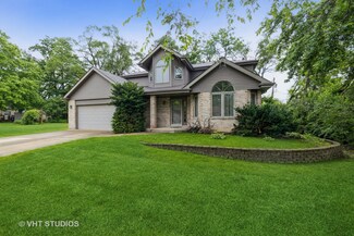 8812 W 75th St, Justice, IL 60458
