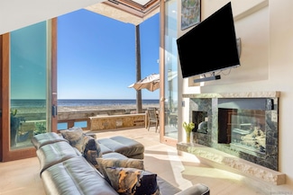 3921 Ocean Front Walk, San Diego, CA 92109