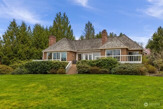 14219 207th Place NE, Woodinville, WA 98077