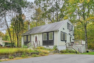 34 Brooks Rd, Barrington, NH 03825