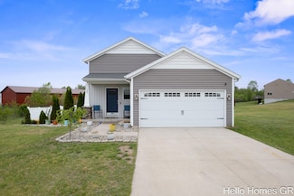 20 Berreta Dr, Shelbyville, MI 49344