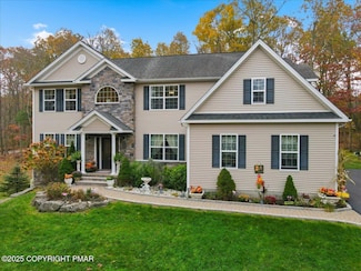 603 Washington Crossing, East Stroudsburg, PA 18301