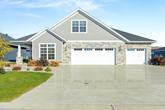 5179 Mira Way W, West Fargo, ND 58078