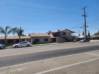 211 W Cross Ave, Tulare, CA 93274