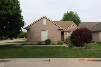 46588 Palomino Ct Unit 1, Macomb, MI 48044