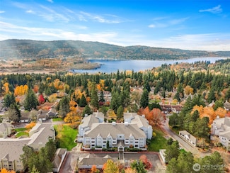 4081 224th Ln SE Unit 210, Issaquah, WA 98029