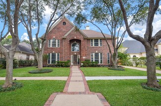 19 Watermill Place, Sugar Land, TX 77479