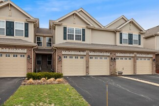 2055 Canyon Creek Ct, Aurora, IL 60503