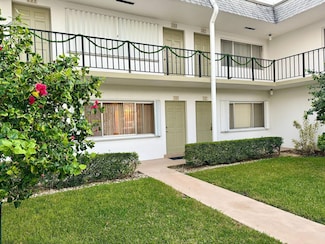 3040 Lake Osborne Dr Unit 108, Lake Worth Beach, FL 33461