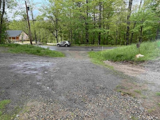 181 Loudon Rd, Pittsfield, NH 03263
