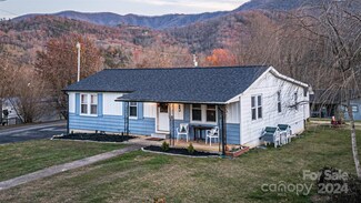 130 Clifton Ave Unit 8&9, Bryson City, NC 28713