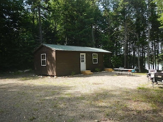 607 Burlington Beach Rd, Burlington, ME 04417