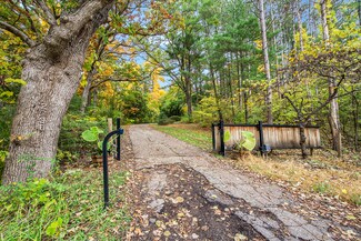 2730 Whitmore Lake Rd, Ann Arbor, MI 48105