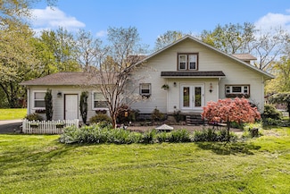22128 Bell Rd, New Boston, MI 48164