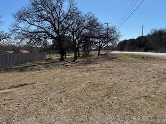 2407 SE 9th Ave, Mineral Wells, TX 76067