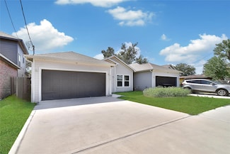 8120 Safebuy St, Houston, TX 77028