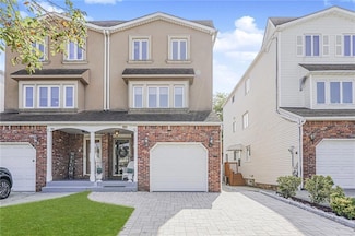 98 Cotter Ave, Staten Island, NY 10306