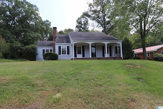 375 Pinehurst Dr, Talladega, AL 35160