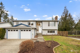 4406 NE 24th St, Renton, WA 98059