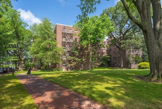 3061 Edwin Ave Unit 4G, Fort Lee, NJ 07024