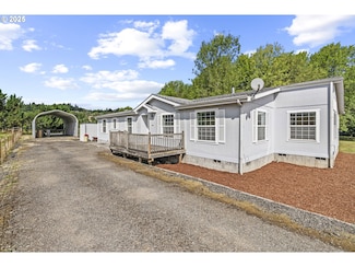 147 Derek Rd, Kelso, WA 98626