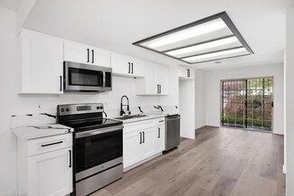 569 E St Unit 20, Chula Vista, CA 91910