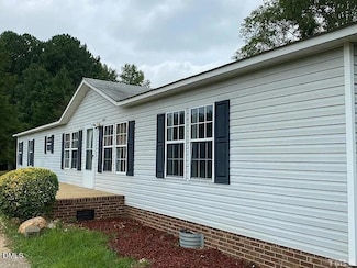 5025 Cokesbury Rd, Fuquay Varina, NC 27526