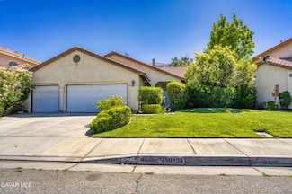 4100 Sungate Dr, Palmdale, CA 93551