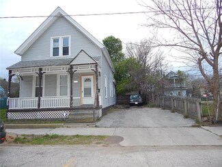 1058 E 77th St, Cleveland, OH 44103
