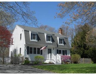 7 Mcgrath Rd, Sagamore Beach, MA 02562