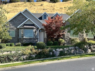 609 Parkway Dr, North Salt Lake, UT 84054