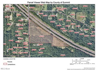 4867 Black Rd, Richfield, OH 44286