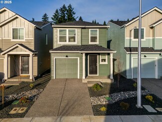 10348 NE 46th St, Vancouver, WA 98682