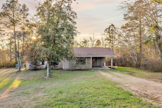 1815 Mississippi 29, Ellisville, MS 39437