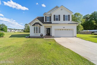 139 Azalea Plantation Blvd, Maysville, NC 28555
