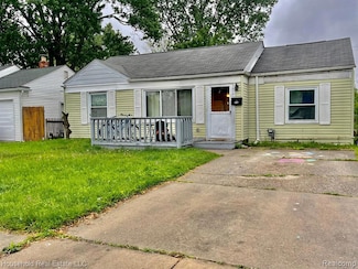 26140 Nagel St, Roseville, MI 48066