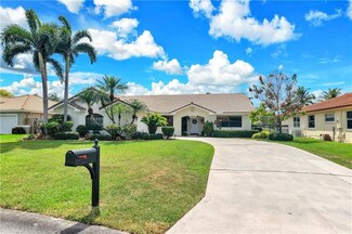 6321 Olde Moat Way, Davie, FL 33331