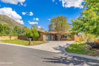 3766 N Pine Dr, Flagstaff, AZ 86004
