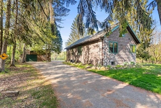 W5424 N Shore Dr, Shawano, WI 54166