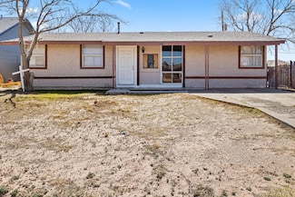 2105 Butternut Ln, Midland, TX 79705